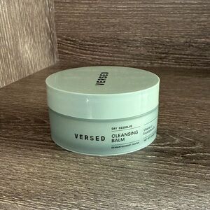 ❤️$3 NWT Versed Cleansing Balm .6oz